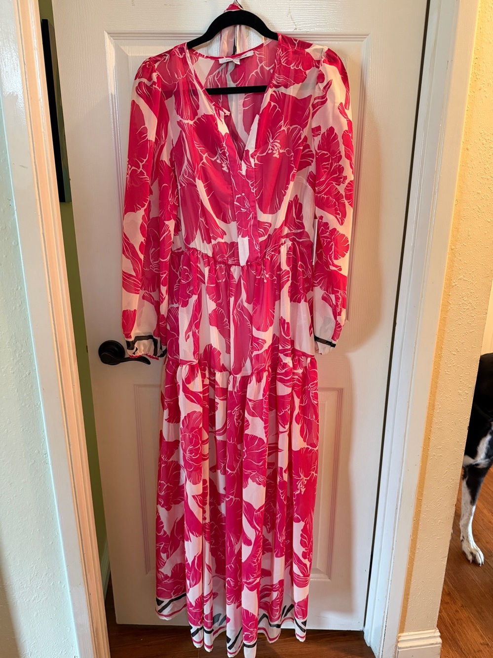 julia jordan Pink and White Floral Tiered Maxi Dress - long sleeve and flowing